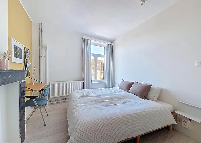 Bed And Bert Λουβέν